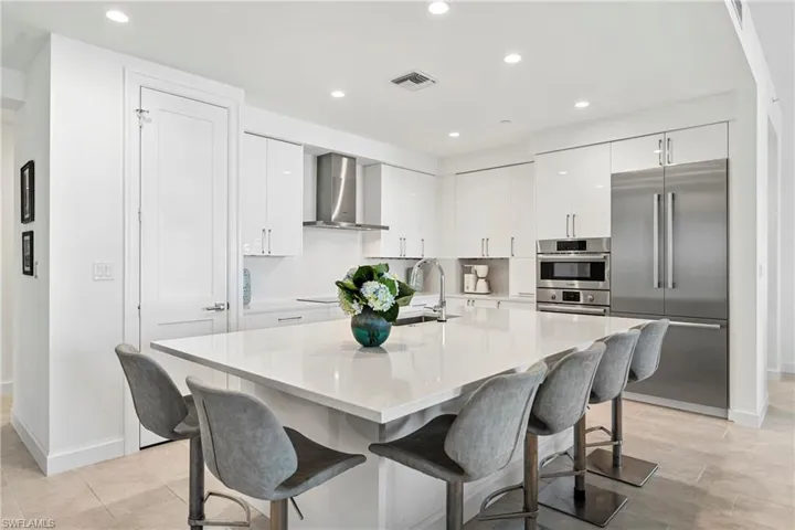 1115 Central Ave 557, Naples, Florida 34102
