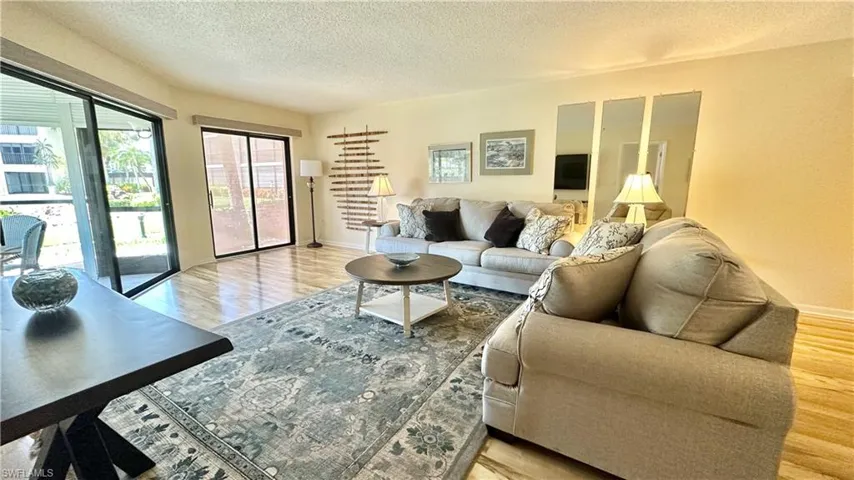 6979 Winkler Rd # 117, Fort Myers, Florida 33919