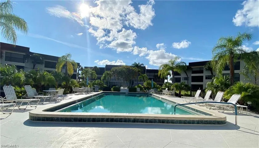 6979 Winkler Rd # 117, Fort Myers, Florida 33919