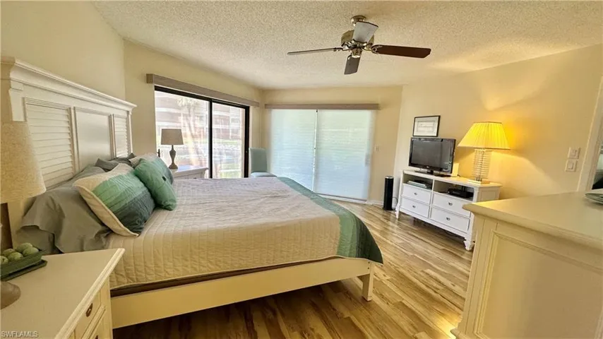 6979 Winkler Rd # 117, Fort Myers, Florida 33919