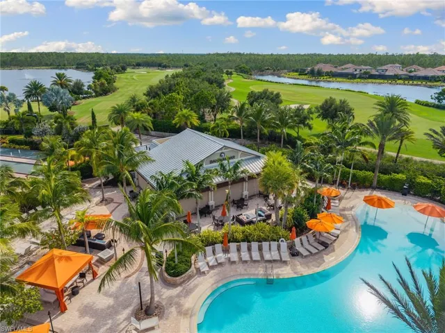 Resort Pool & Bahama Bar