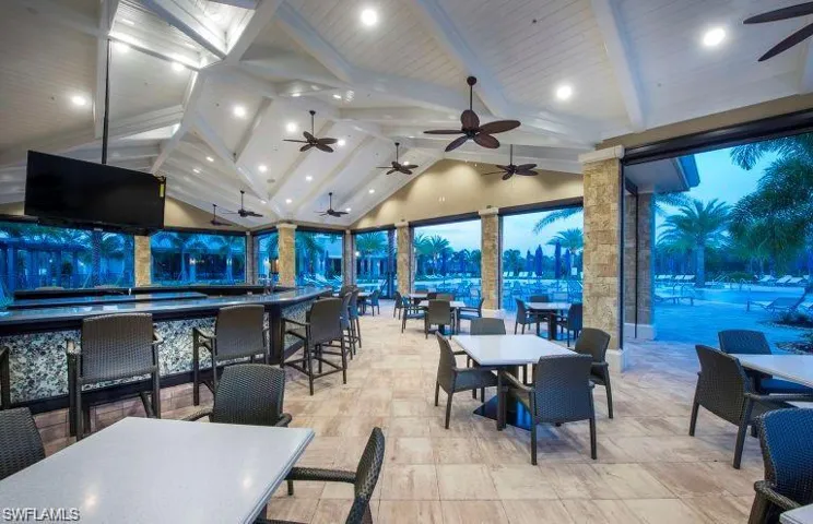Shady Palm Onsite Restaurant