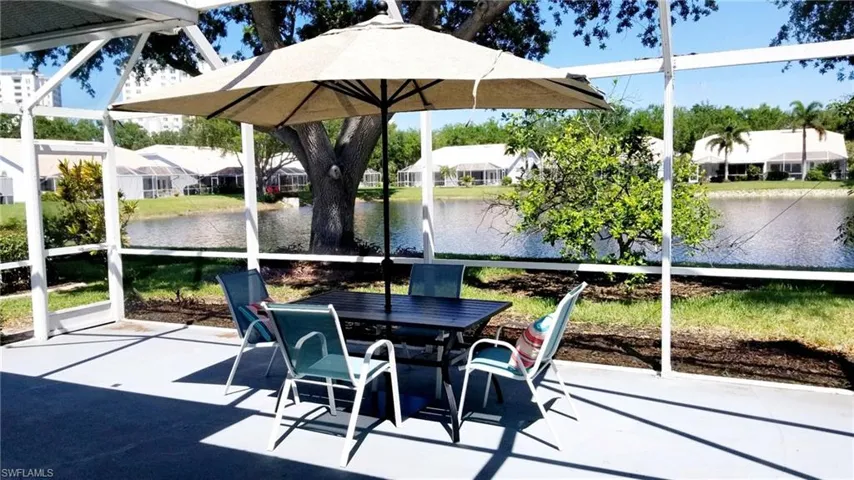 661  Captn Kate  CT, Naples, FL 34110