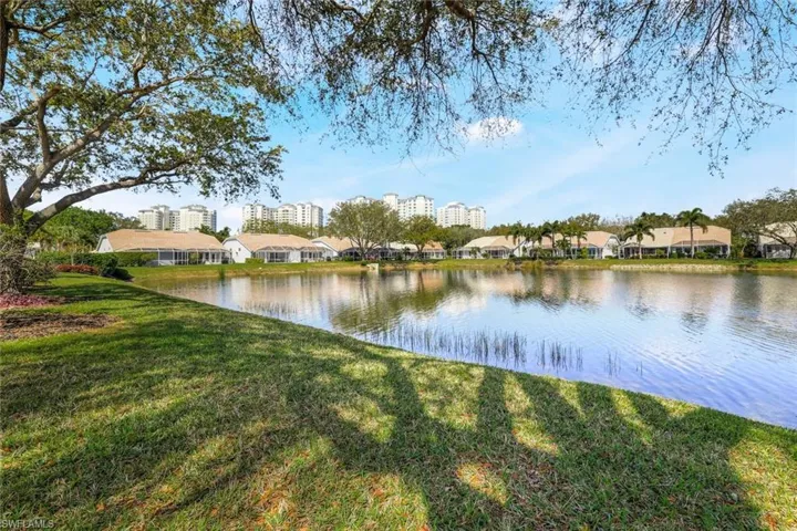 661  Captn Kate  CT, Naples, FL 34110