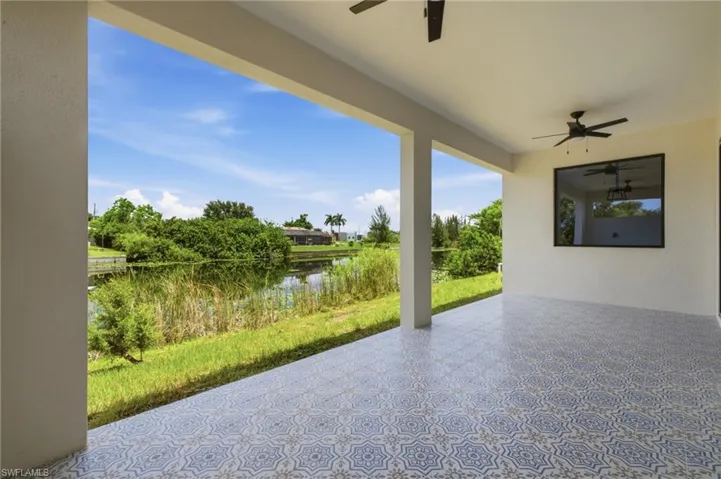 2929 Diplomat Pkwy W, Cape Coral, Florida 33993