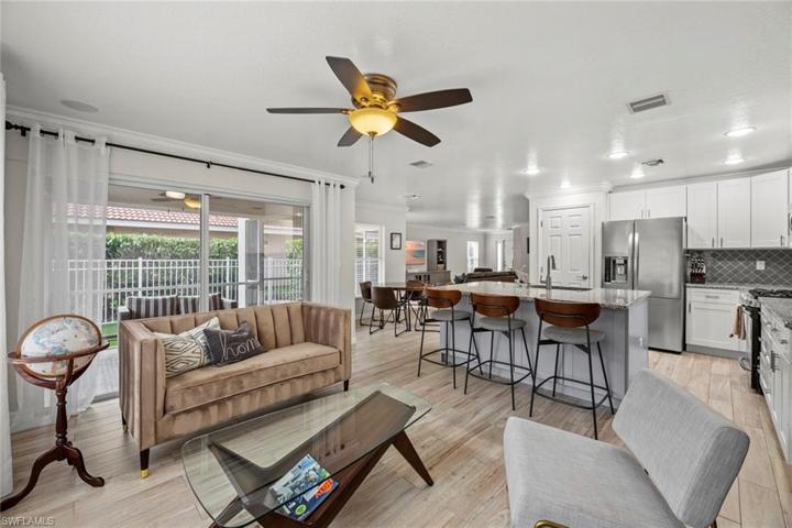 Family room/kitchen