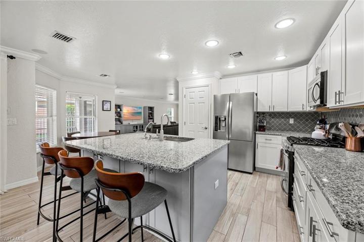 Kitchen island