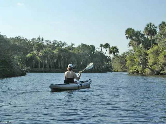 KAYAKING ON THE ORANGE RIVER