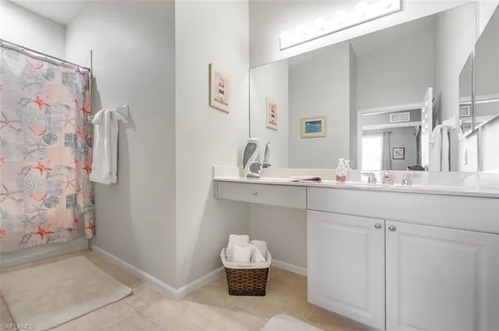 2ND FULL BATHROOM
