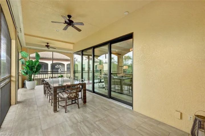 Lanai with ceiling fan