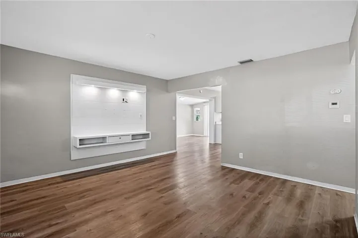 3300 Kingston St N, St. Petersburg, Florida 33713
