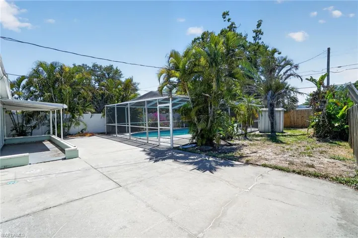 3300 Kingston St N, St. Petersburg, Florida 33713