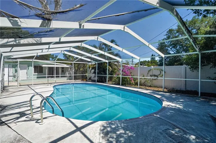 3300 Kingston St N, St. Petersburg, Florida 33713