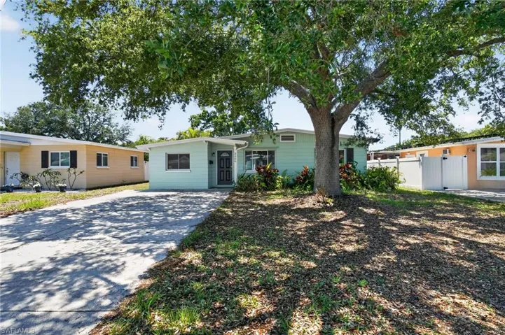 3300 Kingston St N, St. Petersburg, Florida 33713