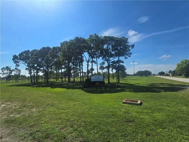 1310 Sw 7th Ct, Cape Coral, Florida 33991