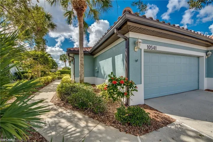 10541 Diamante Way, Fort Myers, Florida 33913