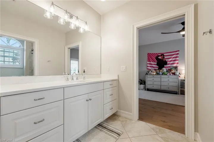 476 Keenan Ct, Fort Myers, Florida 33919