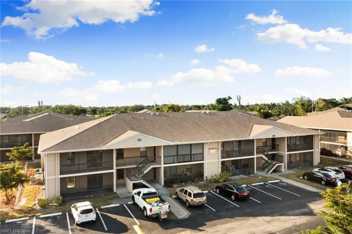 5313  Summerlin  RD, Fort Myers, FL 33919