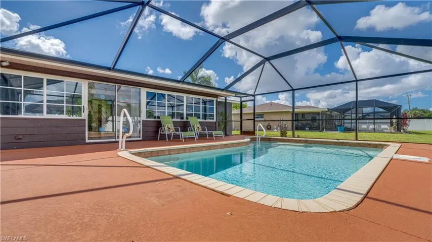 3520 Se 3rd Pl, Cape Coral, Florida 33904
