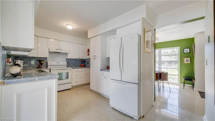 3520 Se 3rd Pl, Cape Coral, Florida 33904