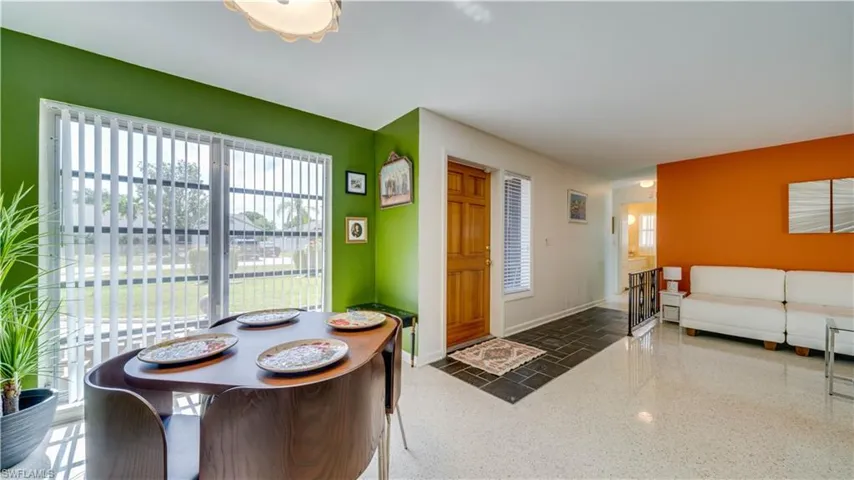 3520 Se 3rd Pl, Cape Coral, Florida 33904