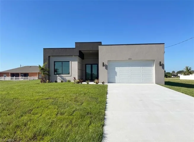 4332 Nw 32nd St, Cape Coral, Florida 33993