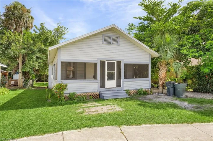 2156  Willard  ST, Fort Myers, FL 33901