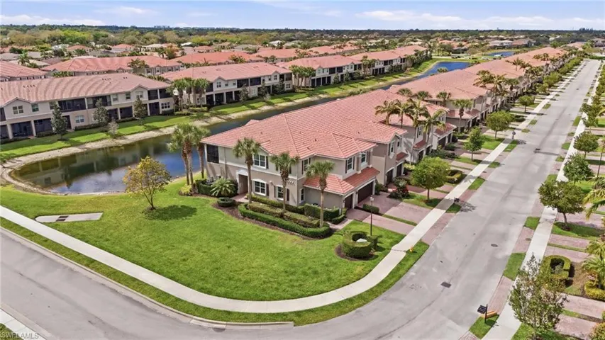 Aerial views...spacious side greenspace along residence.