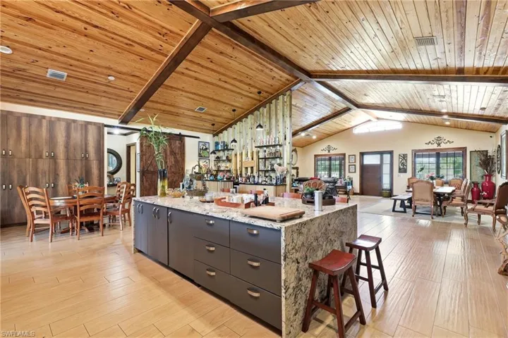 842 Hunting Club Ave, Clewiston, Florida 33440