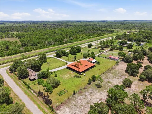 842 Hunting Club Ave, Clewiston, Florida 33440
