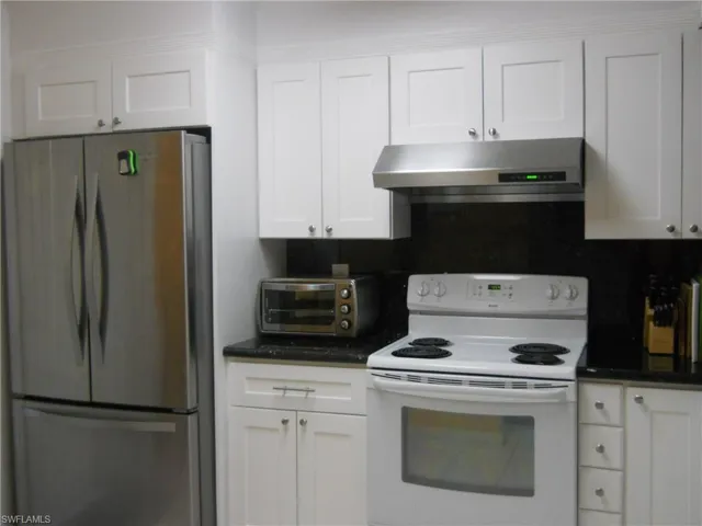 4010 Ice Castle Way 7, Naples, Florida 34112