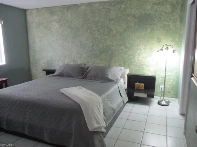 4010 Ice Castle Way 7, Naples, Florida 34112