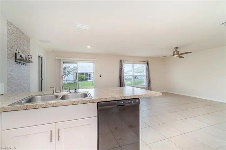 3134 Ne 15th Ave, Cape Coral Fl 33909
