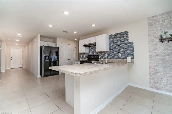 3134 Ne 15th Ave, Cape Coral Fl 33909