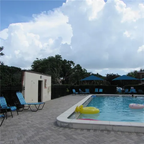 1442 Park Shore Cir 1, Fort Myers, Florida 33901