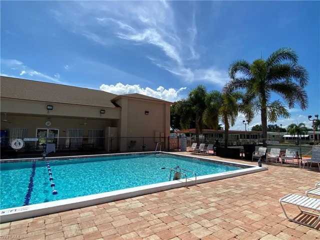 123  Granada  ST, Fort Myers, FL 33905