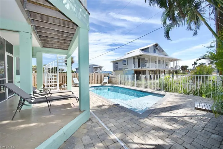 Lovely pool area! (Photo may be virtually enhanced)