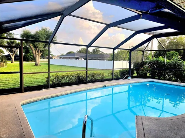 3507 Se 3rd Ave, Cape Coral, Florida 33904
