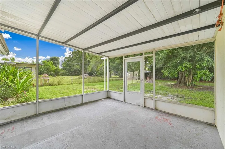 1130 Travis Ave, North Fort Myers, Florida 33903