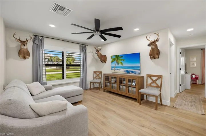6027  Lake Grasmere  WAY, Fort Myers, FL 33908