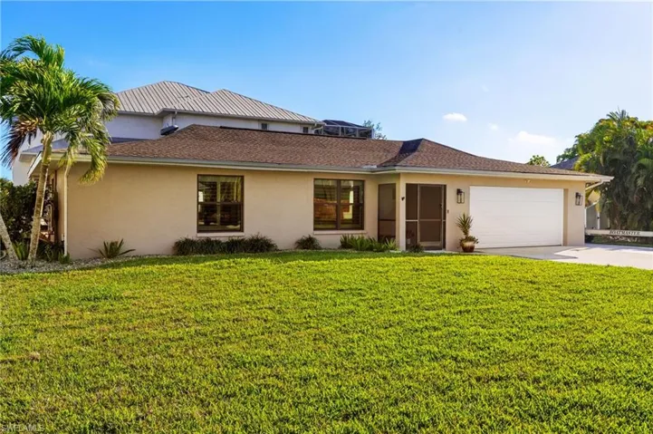 6027  Lake Grasmere  WAY, Fort Myers, FL 33908