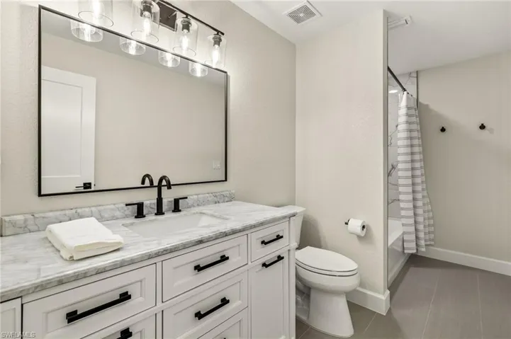 6027  Lake Grasmere  WAY, Fort Myers, FL 33908