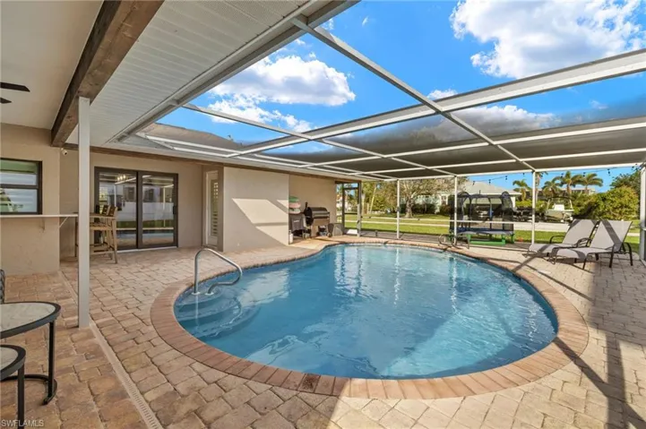 6027  Lake Grasmere  WAY, Fort Myers, FL 33908
