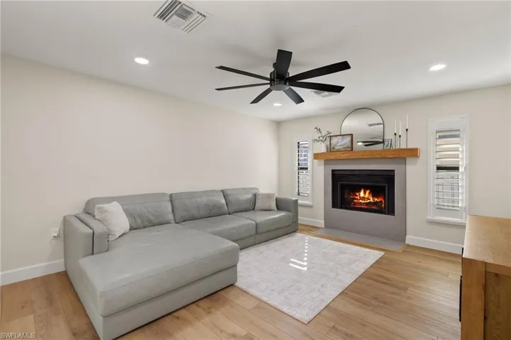 6027  Lake Grasmere  WAY, Fort Myers, FL 33908
