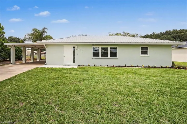 205 E Sugarland Cir, Clewiston, FL 33440