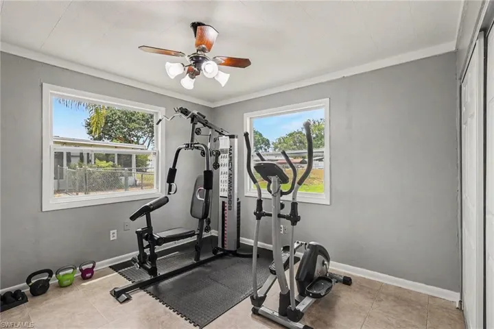 205 E Sugarland Cir, Clewiston, FL 33440