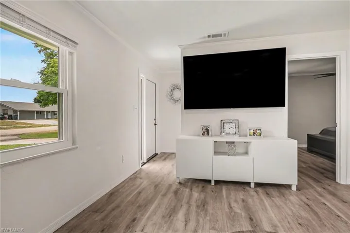 205 E Sugarland Cir, Clewiston, FL 33440