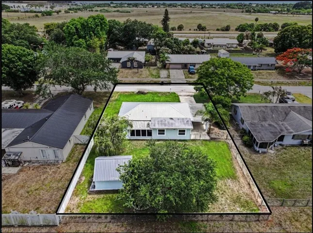 205 E Sugarland Cir, Clewiston, FL 33440