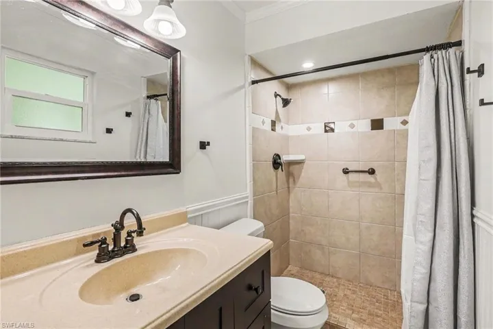 205 E Sugarland Cir, Clewiston, FL 33440