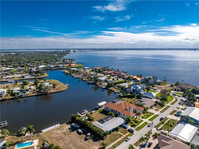 265  Severin SE RD, Port Charlotte, FL 33952